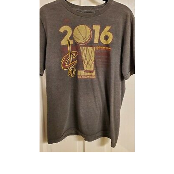 Lot of 7 XL Cleveland Cavs T-Shirts Mens - Picture 5 of 8